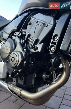 Мотоцикл Без обтекателей (Naked bike) Honda CB 600F Hornet 2013 в 
