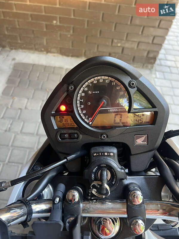 Спортбайк Honda CB 600F Hornet 2008 в Днепре фото 3 Спортбайк Honda CB 600F Hornet 2008 в Днепре