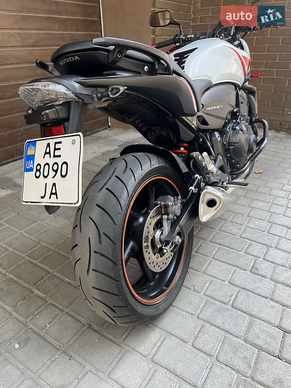 Спортбайк Honda CB 600F Hornet 2008 в Днепре фото 9 Спортбайк Honda CB 600F Hornet 2008 в Днепре