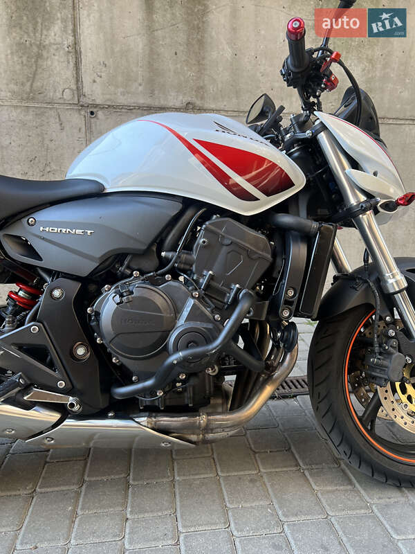Спортбайк Honda CB 600F Hornet 2008 в Днепре фото 5 Спортбайк Honda CB 600F Hornet 2008 в Днепре
