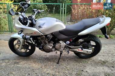 Мотоцикл Спорт-туризм Honda CB 600F Hornet 2002 в  фото 28 Мотоцикл Спорт-туризм Honda CB 600F Hornet 2002 в
