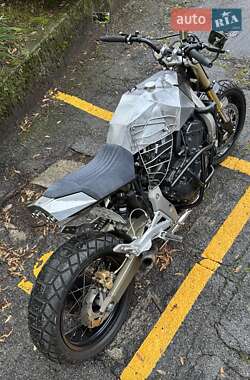 Мотоцикл Кастом Honda CB 600F Hornet 2011 в 