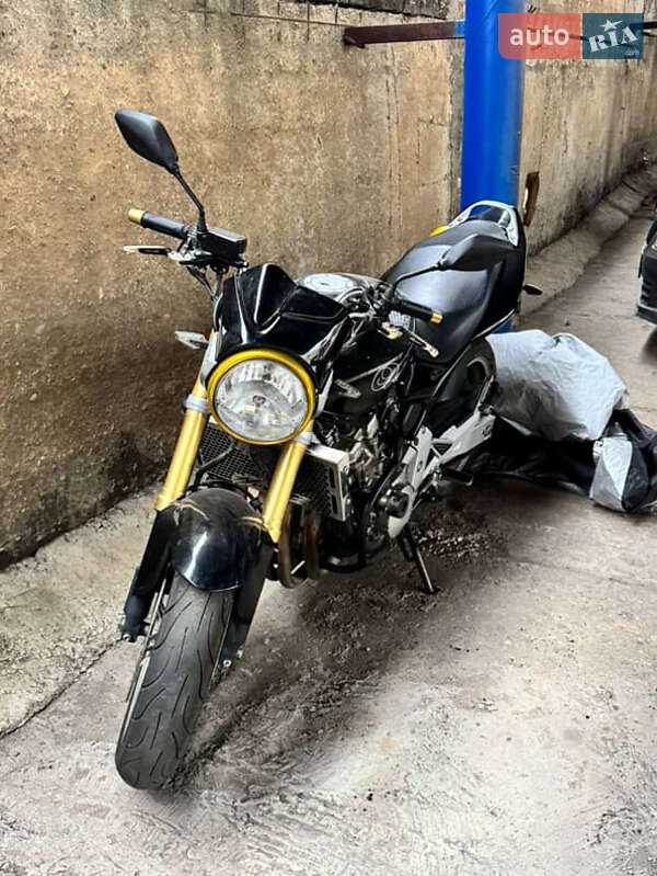 Мотоцикл Спорт-туризм Honda CB 600F Hornet 2006 в Умани