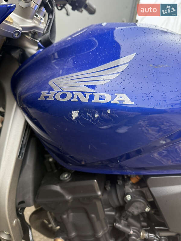 Мотоцикл Без обтекателей (Naked bike) Honda CB 600F Hornet 2007 в Каменец-Подольском фото 6 Мотоцикл Без обтекателей (Naked bike) Honda CB 600F Hornet 2007 в Каменец-Подольском