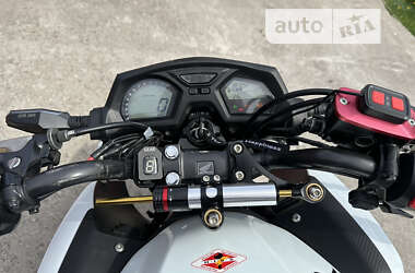 Мотоцикл Без обтекателей (Naked bike) Honda CB 650F 2014 в Запорожье