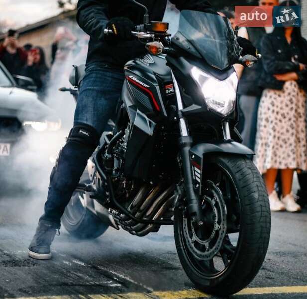 Спортбайк Honda CB 650F 2014 в 