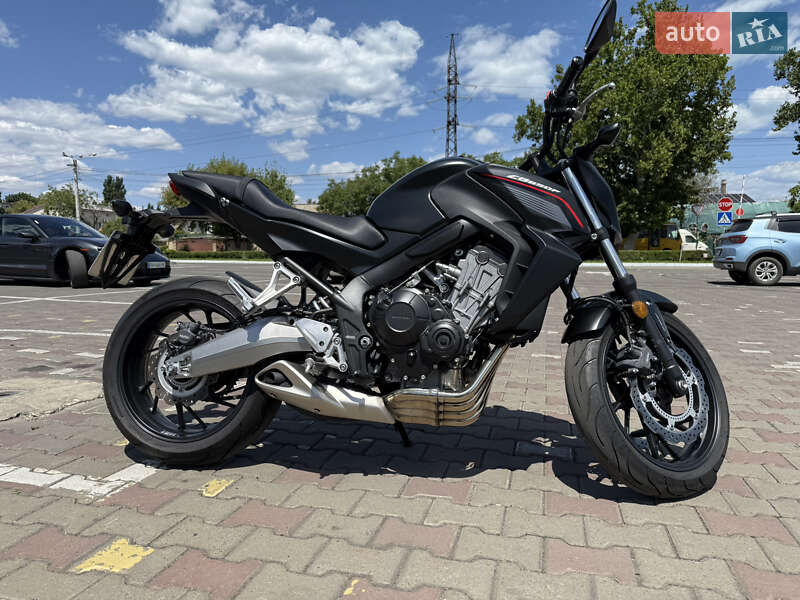 Мотоцикл Без обтікачів (Naked bike) Honda CB 650F 2014 в Одесі