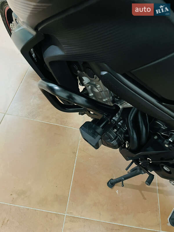 Мотоцикл Без обтекателей (Naked bike) Honda CB 650F 2014 в Киеве