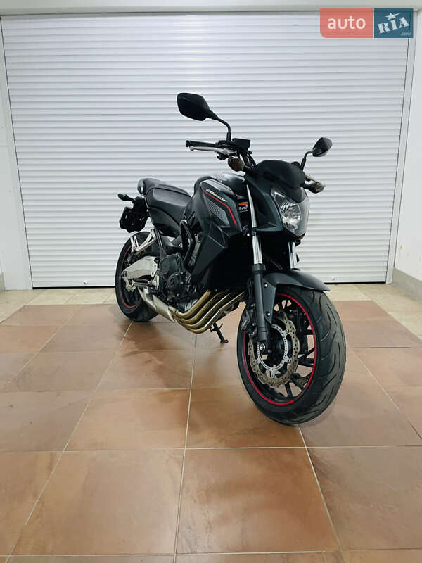 Мотоцикл Без обтекателей (Naked bike) Honda CB 650F 2014 в Киеве