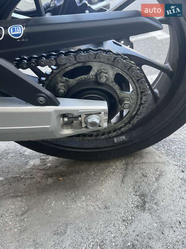 Мотоцикл Без обтекателей (Naked bike) Honda CB 650F 2015 в Киеве фото 5 Мотоцикл Без обтекателей (Naked bike) Honda CB 650F 2015 в Киеве