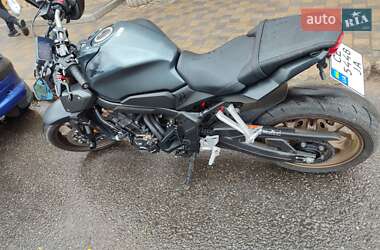 Спортбайк Honda CB 650R 2023 в 