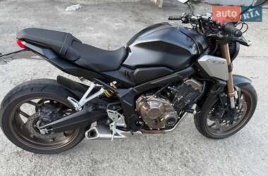 Мотоцикл Без обтікачів (Naked bike) Honda CB 650R 2021 в 