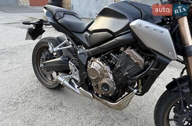 Мотоцикл Без обтікачів (Naked bike) Honda CB 650R 2021 в 