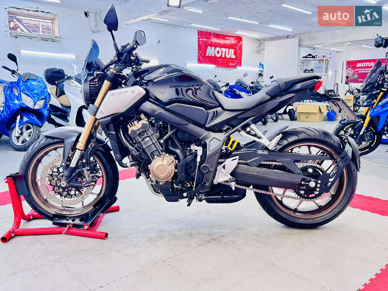 Спортбайк Honda CB 650R 2019 в Одессе