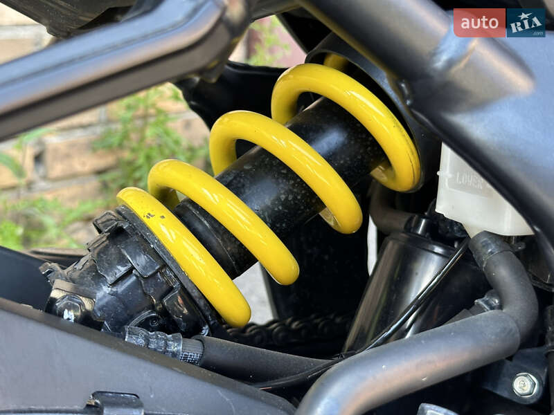 Мотоцикл Без обтекателей (Naked bike) Honda CB 650R 2020 в Киеве