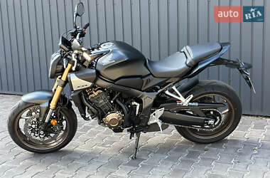Мотоцикл Без обтекателей (Naked bike) Honda CB 650R 2024 в 