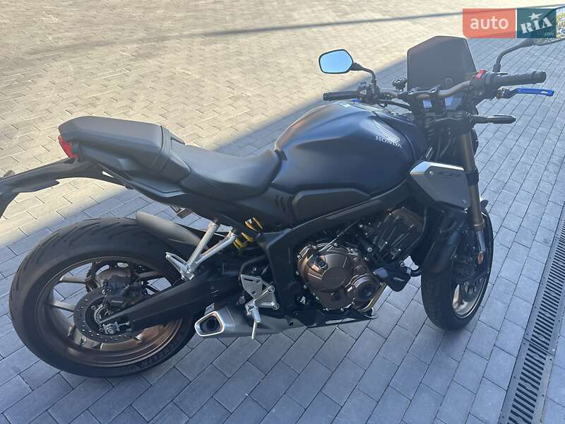 Мотоцикл Без обтекателей (Naked bike) Honda CB 650R 2020 в Киеве