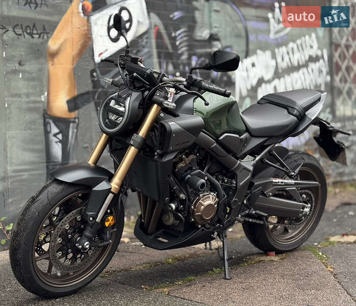 Мотоцикл Без обтікачів (Naked bike) Honda CB 650R 2024 в Києві