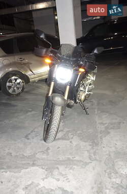 Мотоцикл Без обтекателей (Naked bike) Honda CB 650R 2020 в 