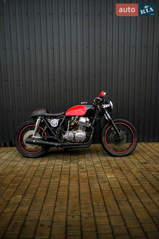 Honda CB 750A 1976