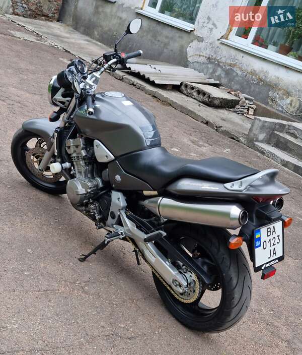Мотоцикл Без обтекателей (Naked bike) Honda CB 900F Hornet 2003 в Помошной