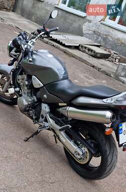 Мотоцикл Без обтекателей (Naked bike) Honda CB 900F Hornet 2003 в 