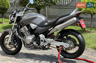 Мотоцикл Без обтекателей (Naked bike) Honda CB 900F Hornet 2003 в 
