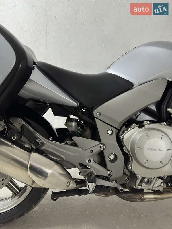Мотоцикл Круізер Honda CBF 1000 2007 в Хмельницькому