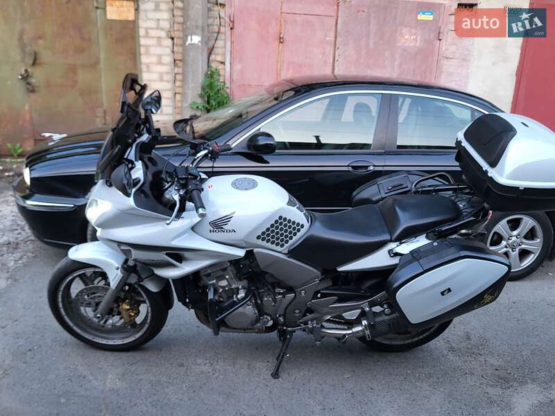 Мотоцикл Классик Honda CBF 1000 2009 в Киеве