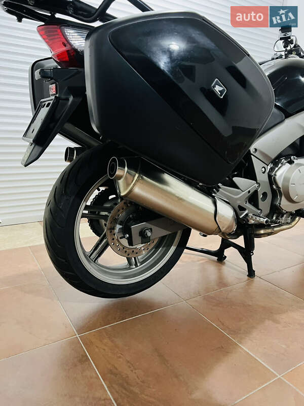 Мотоцикл Спорт-туризм Honda CBF 1000 2006 в Киеве