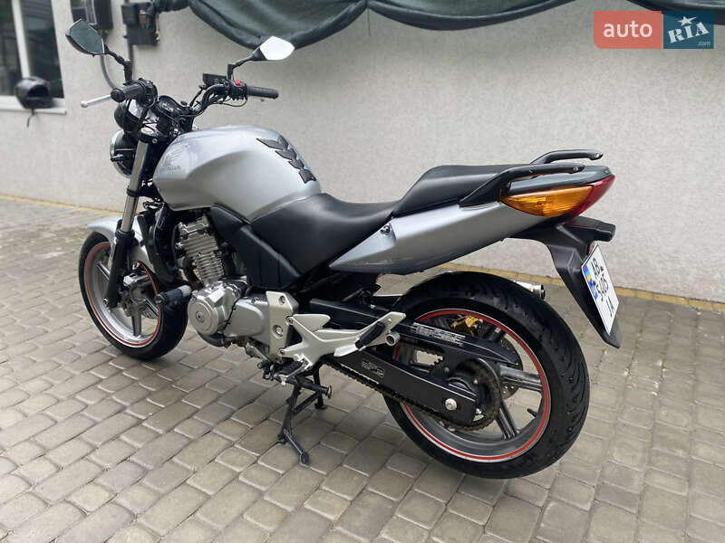 Спортбайк Honda CBF 500 2006 в Виннице