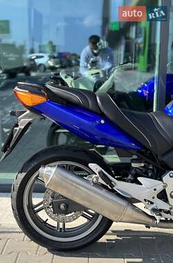 Мотоцикл Без обтекателей (Naked bike) Honda CBF 500 2007 в 