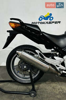 Мотоцикл Без обтекателей (Naked bike) Honda CBF 500 2004 в 