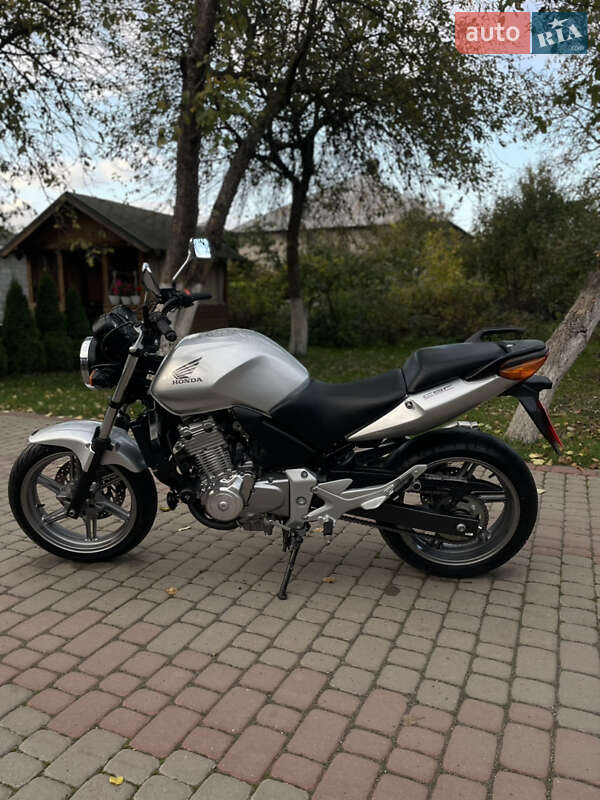 Мотоцикл Без обтікачів (Naked bike) Honda CBF 500 2004 в Бродах фото 7 Мотоцикл Без обтікачів (Naked bike) Honda CBF 500 2004 в Бродах