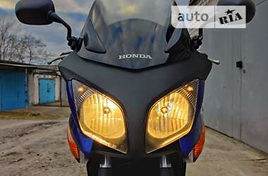 Мотоцикл Классик Honda CBF 600 2004 в Кременчуге