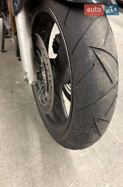 Мотоцикл Спорт-туризм Honda CBF 600 2000 в 