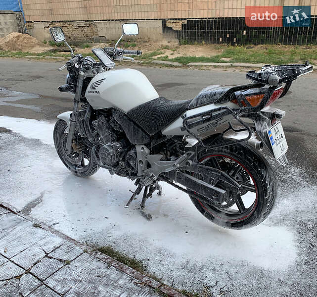 Мотоцикл Классик Honda CBF 600 2004 в Киеве