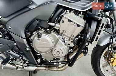 Мотоцикл Без обтекателей (Naked bike) Honda CBF 600 2008 в 