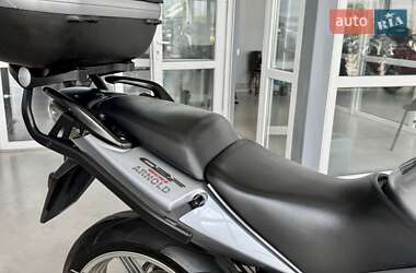Мотоцикл Без обтекателей (Naked bike) Honda CBF 600 2008 в 