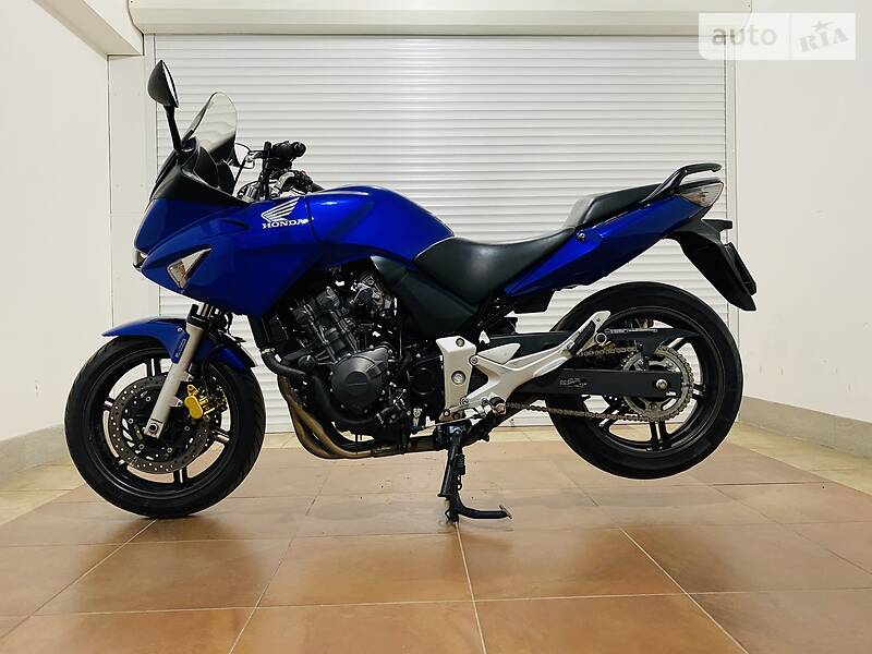 Мотоцикл Спорт-туризм Honda CBF 600N 2007 в 