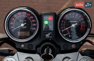 Мотоцикл Без обтекателей (Naked bike) Honda CBF 600N 2005 в 
