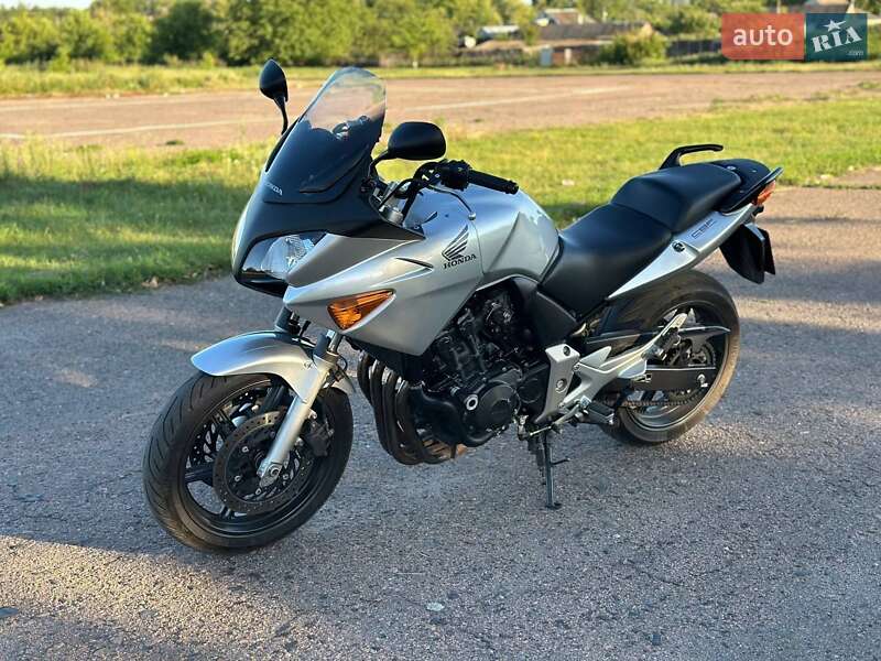 Honda CBF 600N 2005