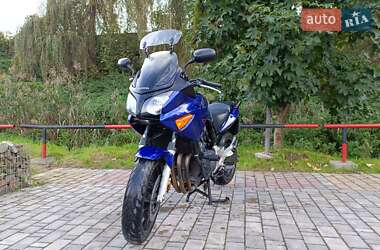 Мотоцикл Спорт-туризм Honda CBF 600N 2004 в 