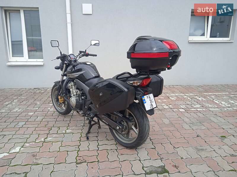 Мотоцикл Без обтекателей (Naked bike) Honda CBF 600NА 2010 в Киеве