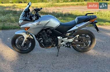 Мотоцикл Спорт-туризм Honda CBF 600S 2005 в 