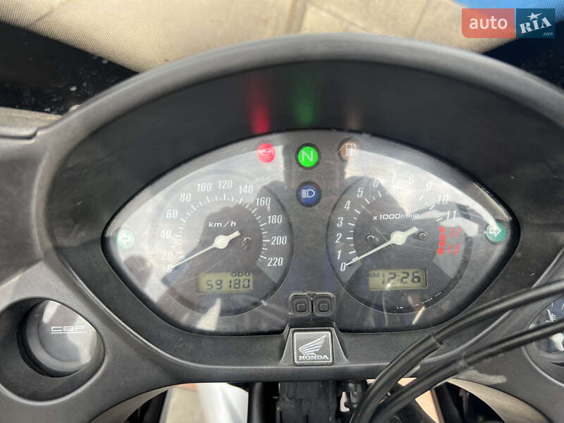 Мотоцикл Спорт-туризм Honda CBF 600S 2004 в Белой Церкви