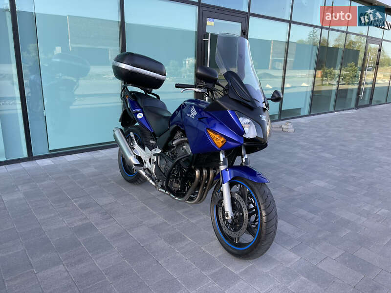 Honda CBF 600S 2004 Honda CBF 600S 2004