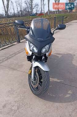 Мотоцикл Спорт-туризм Honda CBF 600SA 2004 в 