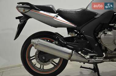Мотоцикл Спорт-туризм Honda CBF 600SA 2009 в 