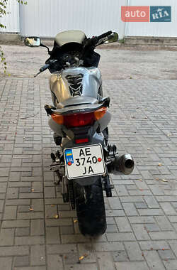 Мотоцикл Спорт-туризм Honda CBF 600SA 2005 в 